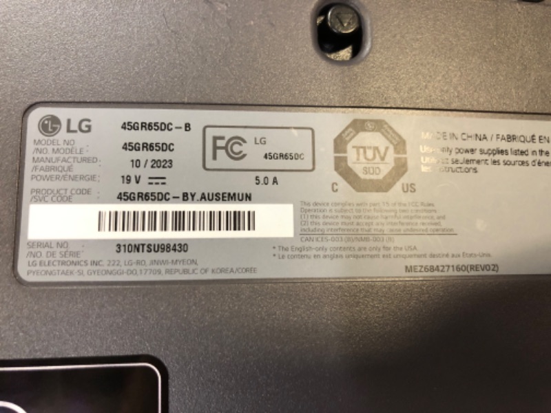 Photo 4 of LG 45GR65DC-B 45" Ultragear™ QHD 1ms 200Hz Curved Gaming Monitor with VESA DisplayHDR™ 600 (DisplayPort,HDMI), Black 45 Inch (45GR65DC-B) 200Hz HDMI/DP