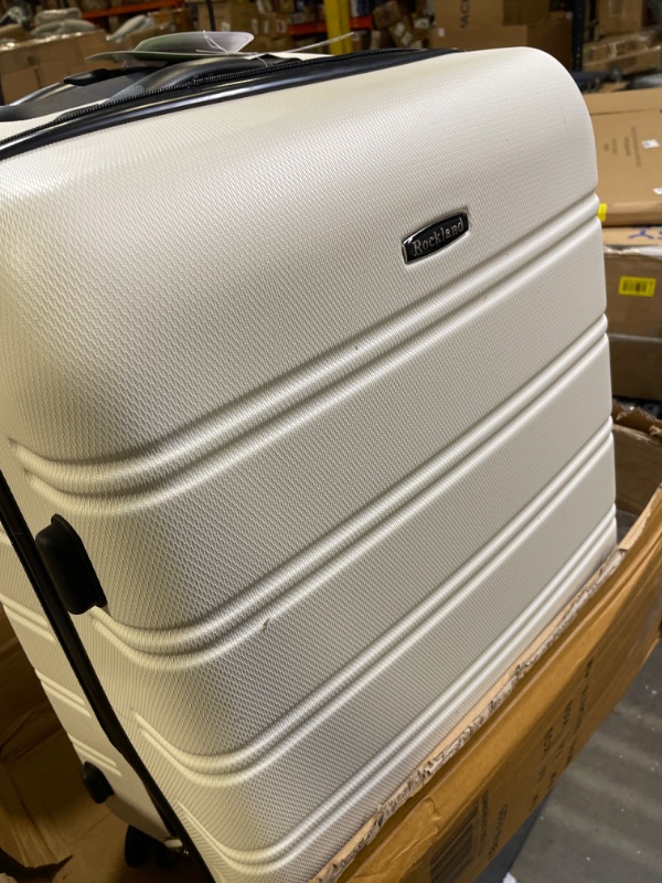 Photo 3 of Rockland Expandable 2pc Spinner Luggage Set - White
