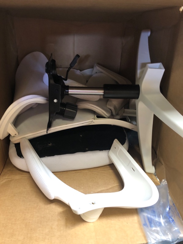 Photo 1 of **FOR PARTS ONLY** White Office Chair