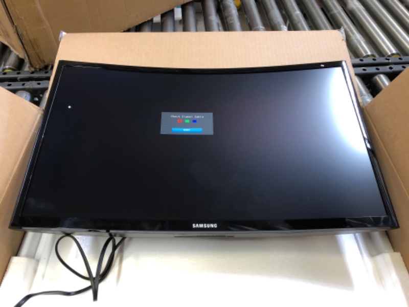 Photo 2 of SAMSUNG 23.5” CF396 Curved Computer Monitor, AMD FreeSync for Advanced Gaming, 4ms Response Time, Wide Viewing Angle, Ultra Slim Design, LC24F396FHNXZA, Black 24-Inch Curved DP/HDMI/