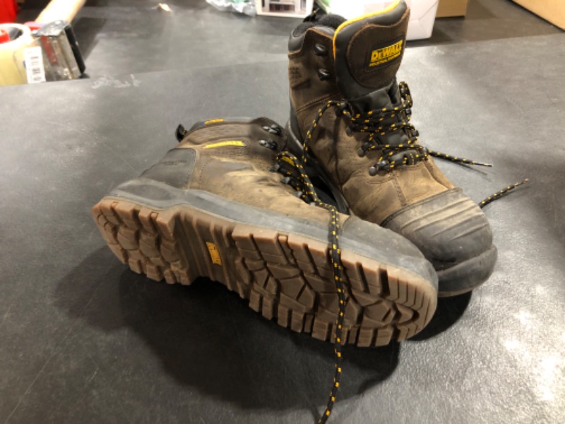 Photo 1 of (8.5) DeWalt Hadley Steel-Toe