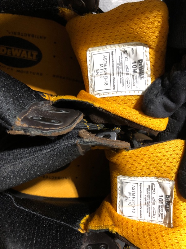 Photo 2 of (10) DEWALT Men's Tulsa Steel Safety Toe Work Boots