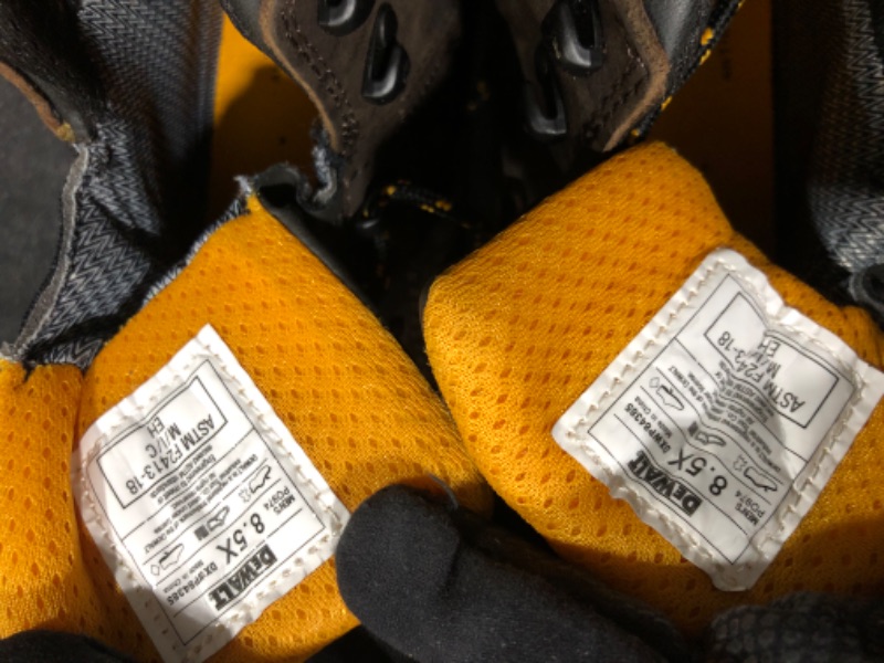 Photo 2 of (8.5) Dewalt Men's 6" Ironton Steel Toe Work Boots