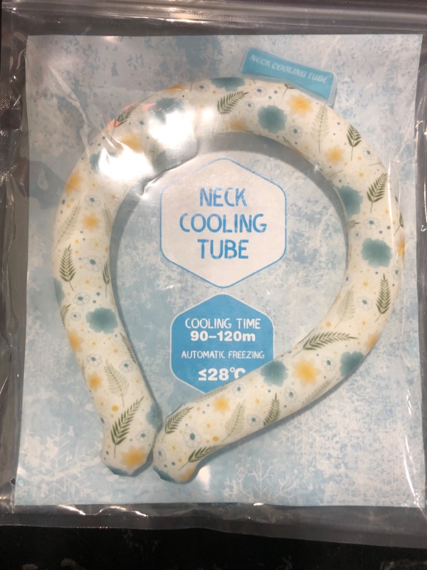 Photo 2 of Comfcolder Reusable Neck Ice Pack Neck Coolers for Extremely hot Weather Summer Heat Cooling Neck Wraps Neck Cooling Ring for Outdoor and Indoor (White+Printing)
