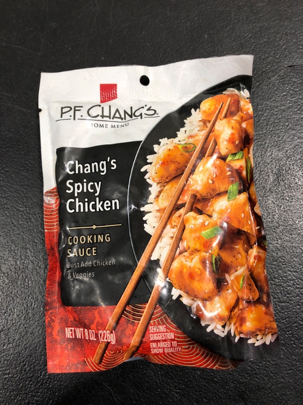 Photo 2 of 5 pack Changs spicy chicken sauce BB:01/24/24