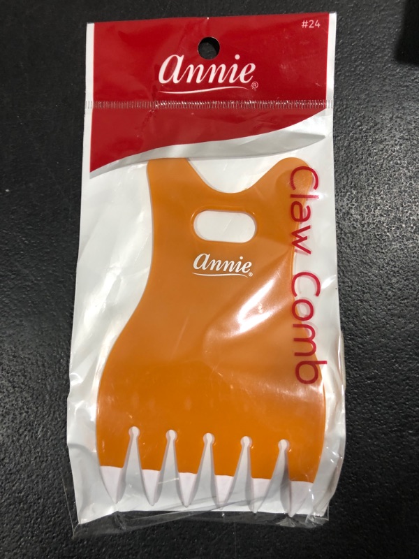 Photo 2 of Annie Claw Comb