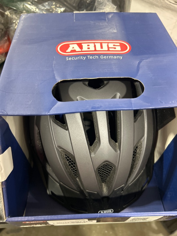 Photo 2 of Abus Urban-I 3.0 Helmet M 52 - 58cm Titan
