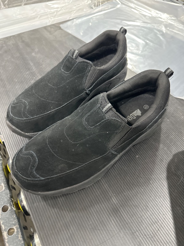 Photo 2 of Denali Aleutian Men's Outdoor Shoes Size 12
