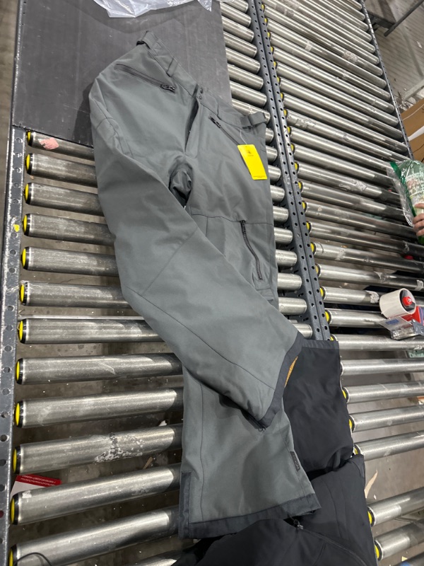 Photo 1 of Body Glove Men's Waterproof Breathable Pants Size XL
