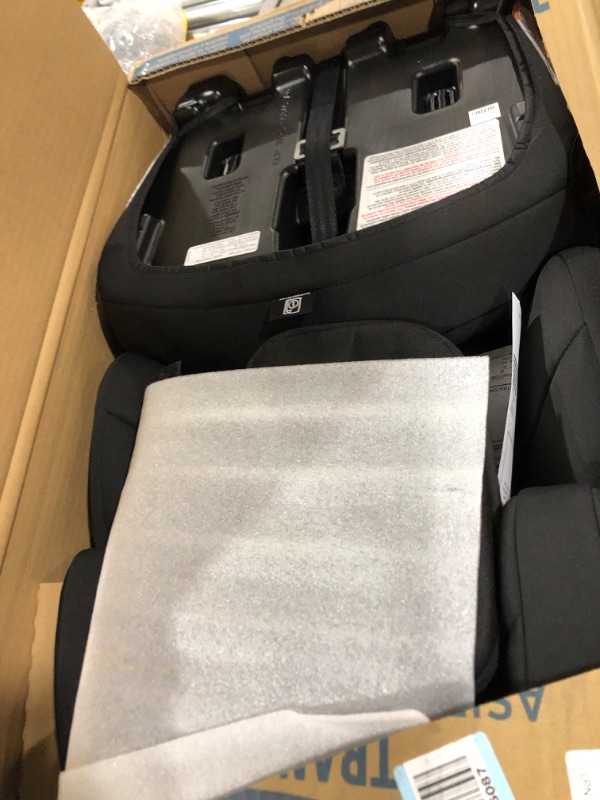 Photo 1 of Graco Tranzitions 3 in 1 Harness Booster Seat, Proof Tranzitions Black