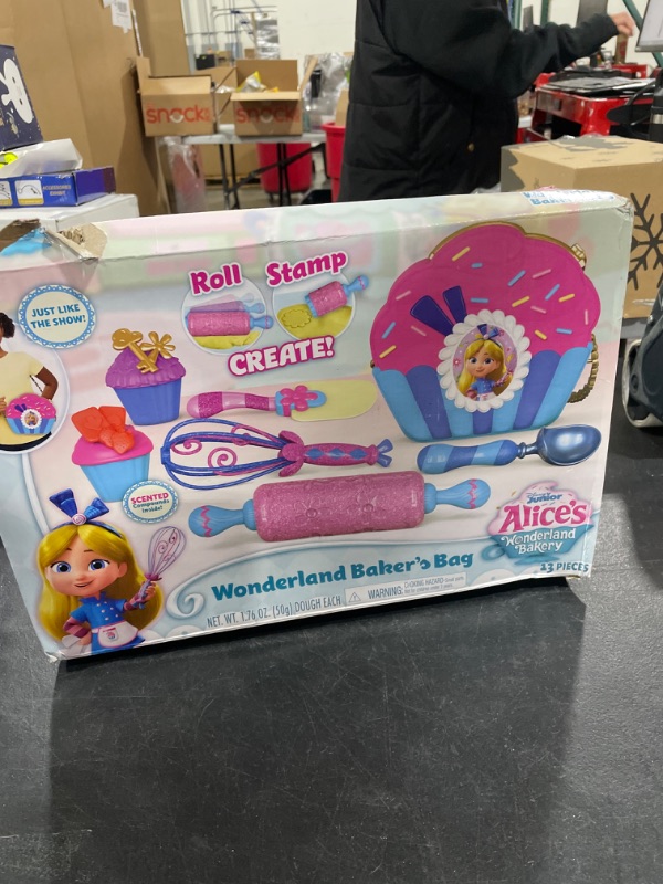 Photo 2 of Disney Junior Alice’s Wonderland Bakery Bag Set with Toy Kitchen Accessories, Kids Ages 3 and Up, Officially Licensed Kids Toys for Ages 3 Up, Gifts and Presents by Just Play Alice's Wonderland Bakery Kitchen Set