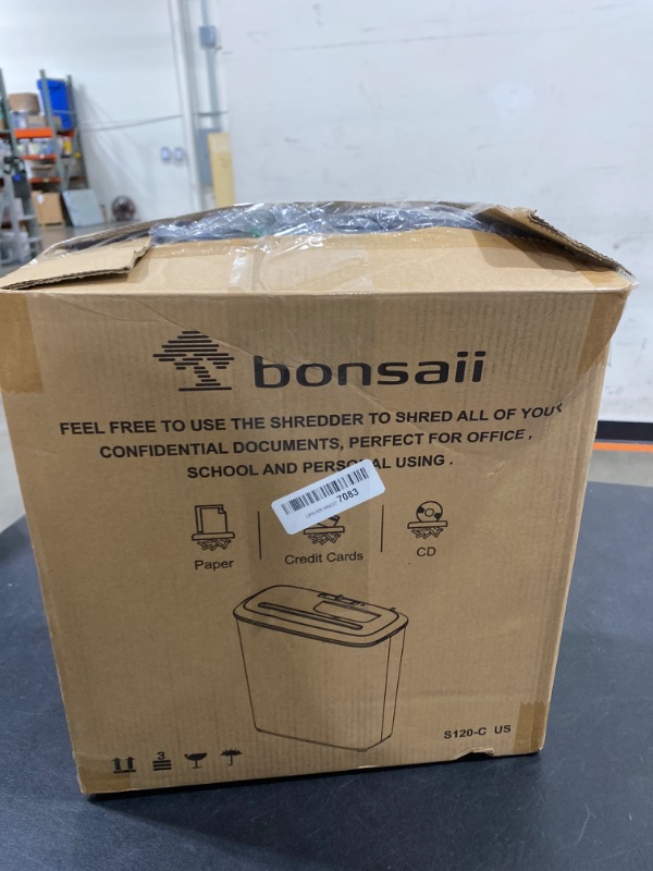 Photo 2 of Bonsaii Paper Shredder for Home Use, 8-Sheet StripCut Home Office Shredder, CD/Credit Card Shredder Machine with Overheat Protection, 3.4 Gallons Wastebasket 8 Sheet (New)