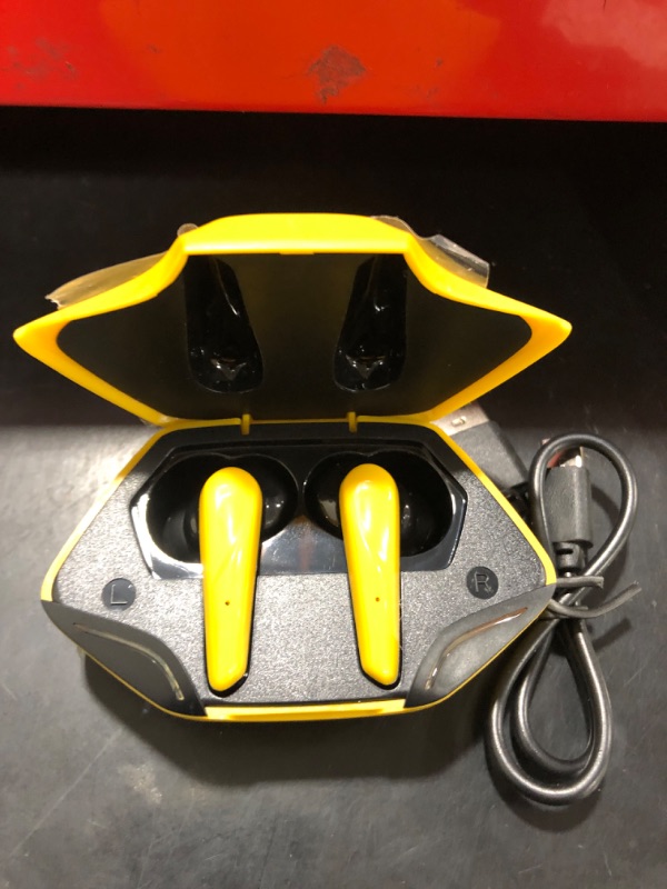 Photo 1 of G11 True Wireless Stereo Gameing Earbuds with Mic- Yellow
