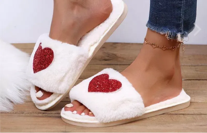 Photo 1 of [Size M] Vodore White Slippers with Red Glitter Heart