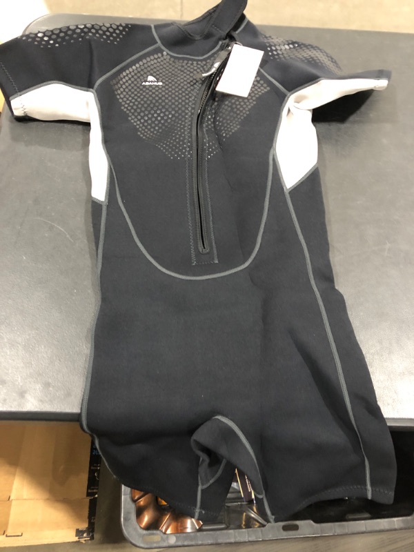 Photo 2 of [Size M] Abahub 2/3mm Men and Women Shorty Wetsuits (7 Sizes), Front/Back Zip Spring Suit for Snorkeling, Surfing, Kayaking, Scuba Diving, Short Sleeve Neoprene Wet Suit for Water Sports Black/ Gray_Men Medium