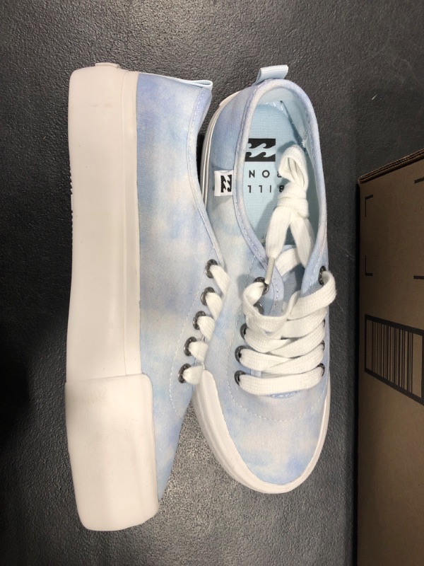 Photo 2 of [Size 6] Billabong Women's Puebla Sneaker - Light Blue