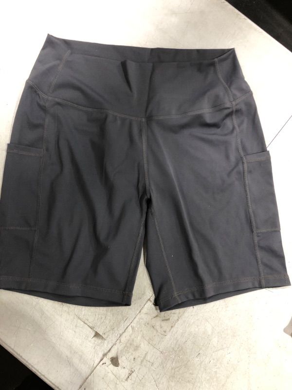 Photo 1 of (XXL) Women's Sports Fitness Motion Shorts 