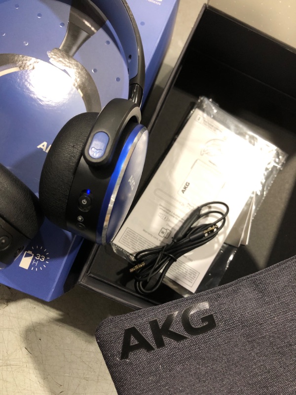 Photo 4 of SAMSUNG AKG Y500 On-Ear Foldable Wireless Bluetooth Headphones- Blue (US Version)