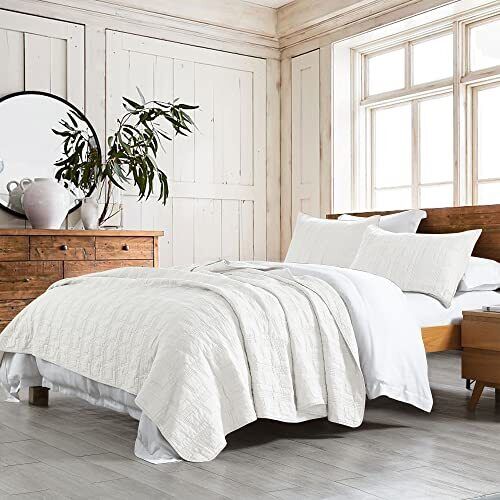 Photo 1 of 100% Cotton Quilt Set Queen Size, White Pre-Washed 3-Piece Bedspread Coverlet Set, Cozy Lightweight Stitching Decorative Bedding Cover with 2 Shams in Geometric Pattern Rustic Style for All Season Cream White Full/Queen