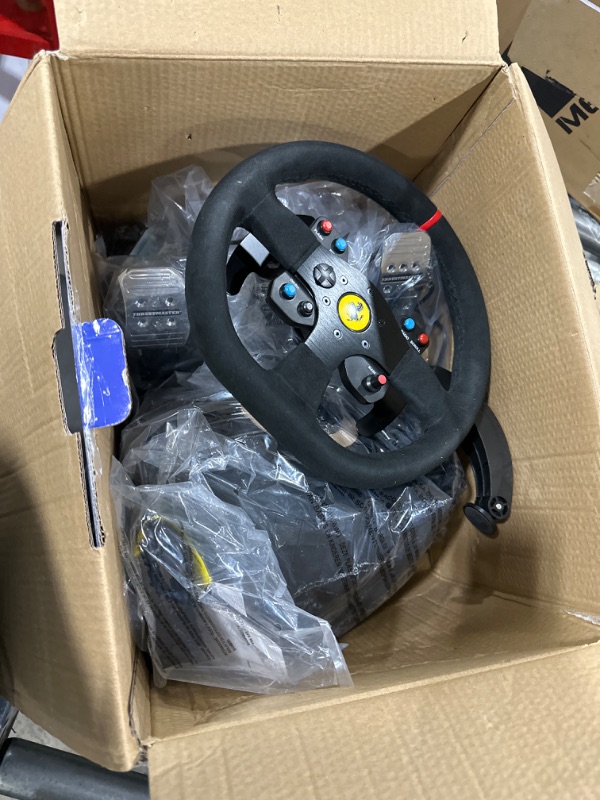 Photo 1 of Thrustmaster T300 Ferrari Integral RW Alcantara Edition (PS3, PS4, PC) Black Thrustmaster T300 Ferrari Integral RW Alcantara Edition