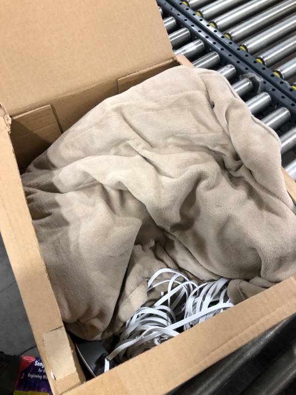 Photo 1 of Electric Blanket - Used - As is 
