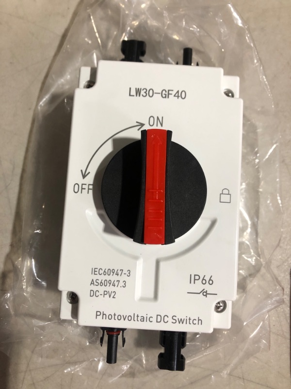 Photo 2 of 1500V 32A Photovoltaic DC Isolator Solar Switch, IP66 Waterproof Isolation PV Disconnect, for Off Grid On Grid Solar Systems, Solar Power System RV, Boat Basic