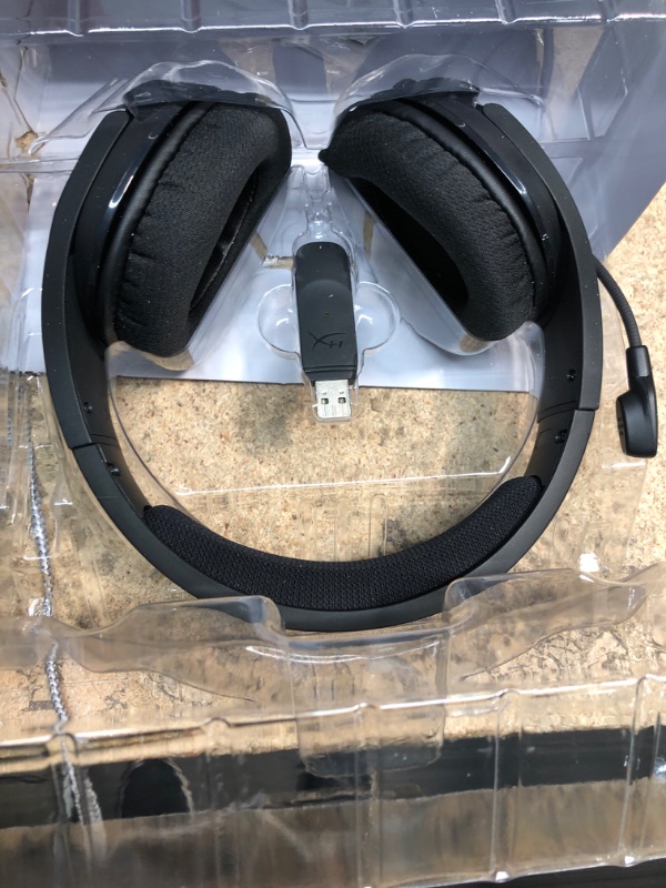 Photo 2 of HyperX Cloud Stinger Core – Wireless Lightweight Gaming Headset, DTS Headphone:X spatial audio, Noise Cancelling Microphone, For PC, Black Black Wireless Stinger Core