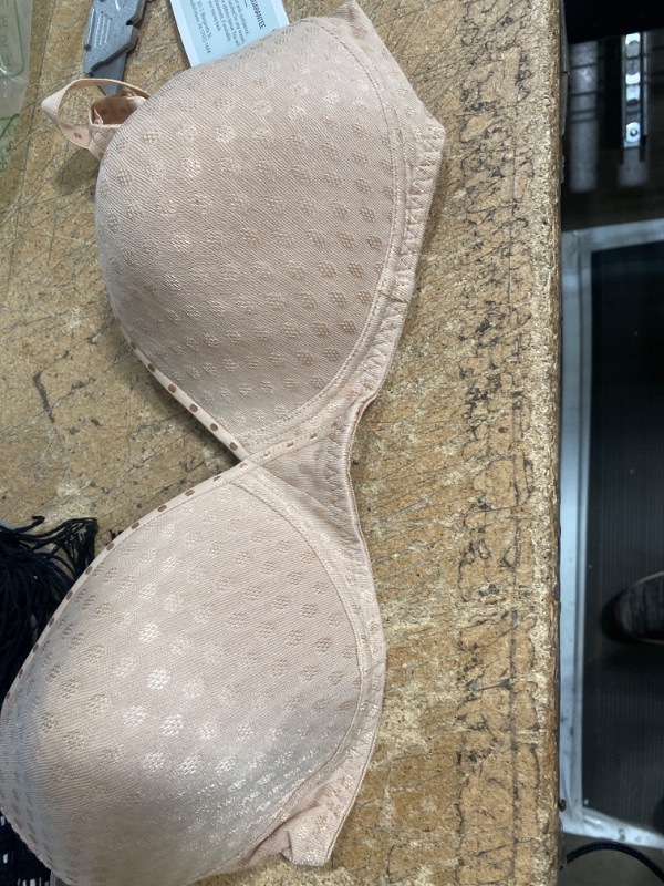 Photo 1 of 49c bra 