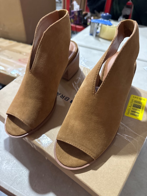 Photo 2 of Lucky Brand Terif Shooties Women S Shoes (Size 7M)