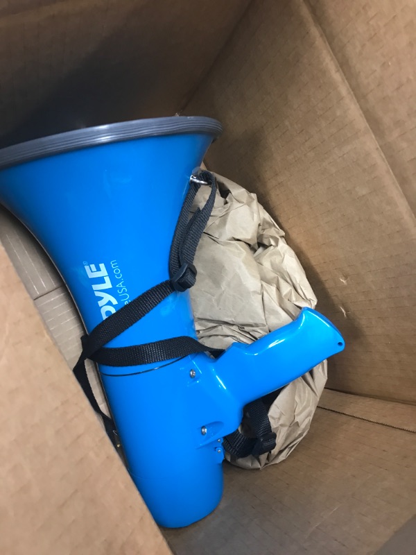 Photo 2 of Pyle 40W Megaphone Siren Bullhorn Speaker with Record Function, Battery Powered, Water Resistant, Portable and Lightweight - Indoor & Outdoor Use, 800 SQ YD Projection Range, Used as Siren/Music, Blue