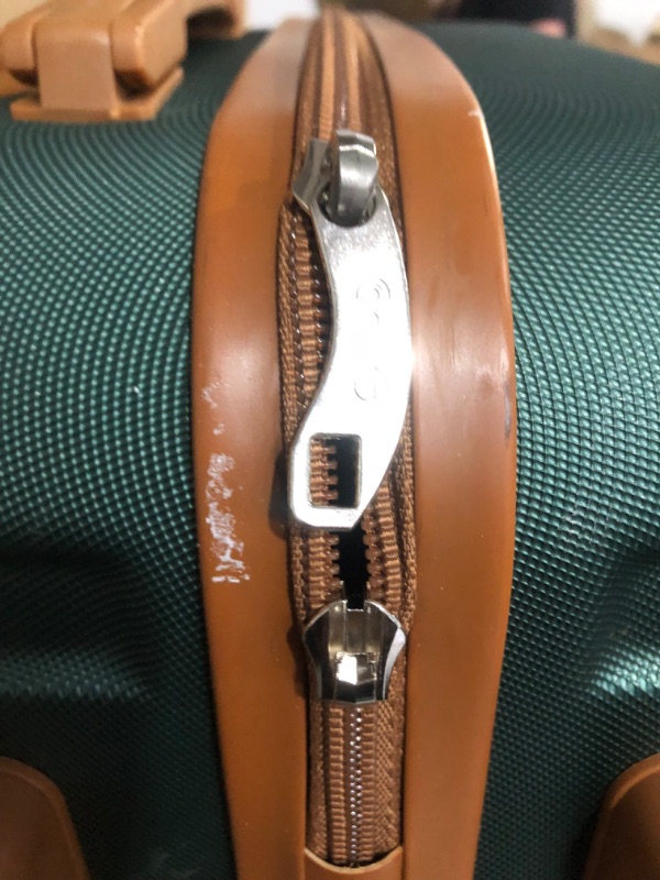 Photo 2 of ***USED*MINOR DAMAGE SCUFFS/ZIPPER PULL GONE*PICTURED***
Coolife Suitcase Set 3 Piece Luggage Set Carry On Hardside Luggage with TSA Lock Spinner Wheels (Dark Green, 3 piece set (DB/TB/20)) Dark Green 3 piece set (DB/TB/20)