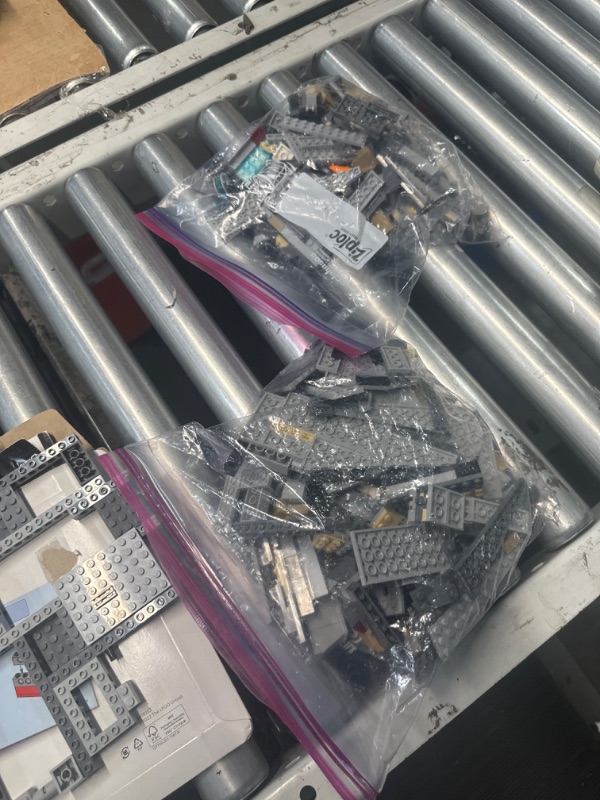 Photo 3 of **NON-REFUNDABLE, PARTS ONLY** LEGO Star Wars Millennium Falcon 75257 Starship Construction Set, with Finn, Chewbacca, Lando Calrissian, Boolio, C-3PO, R2-D2 and D-O, The Rise of Skywalker Collection Standard Packaging