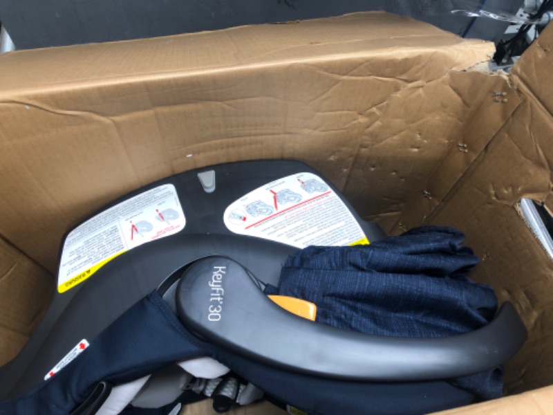 Photo 2 of ***SEE NOTES*** Chicco Bravo KeyFit 30 Infant Car Seat Navy Brooklyn Bravo