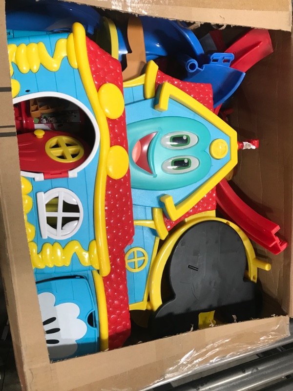 Photo 2 of Disney Junior Mickey Mouse Funny the Funhouse 13 Piece Lights and Sounds Playset, Includes Mickey Mouse, Donald Duck and Bonus Pluto Figure, Amazon Exclusive, by Just Play