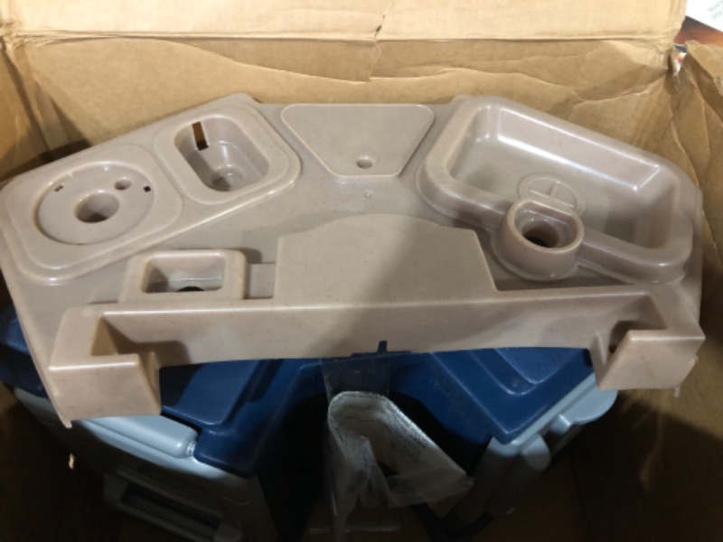 Photo 1 of ***USED*MINOR DAMAGE*HOLE IN ONE PIECE*PICTURED*UNKNOWN IF MISSING PARTS***
Little Tikes Super Chef Kitchen Blue & Cream, 14.00 l x 28.00 w x 40.00 h inches