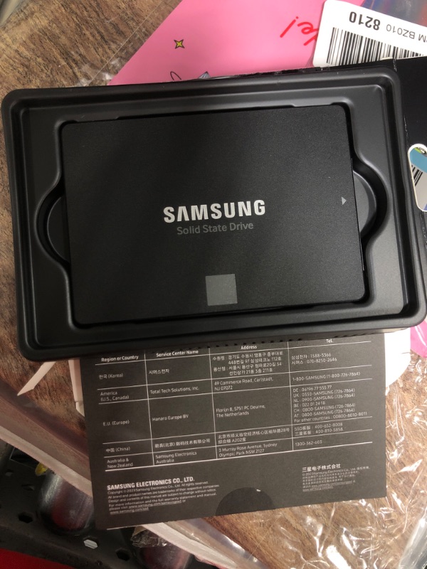 Photo 2 of SAMSUNG 870 EVO SATA SSD 500GB 2.5” Internal Solid State Drive, Upgrade PC or Laptop Memory and Storage for IT Pros, Creators, Everyday Users, MZ-77E500B/AM