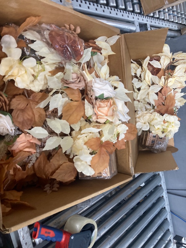Photo 1 of 4 center decor flowers 