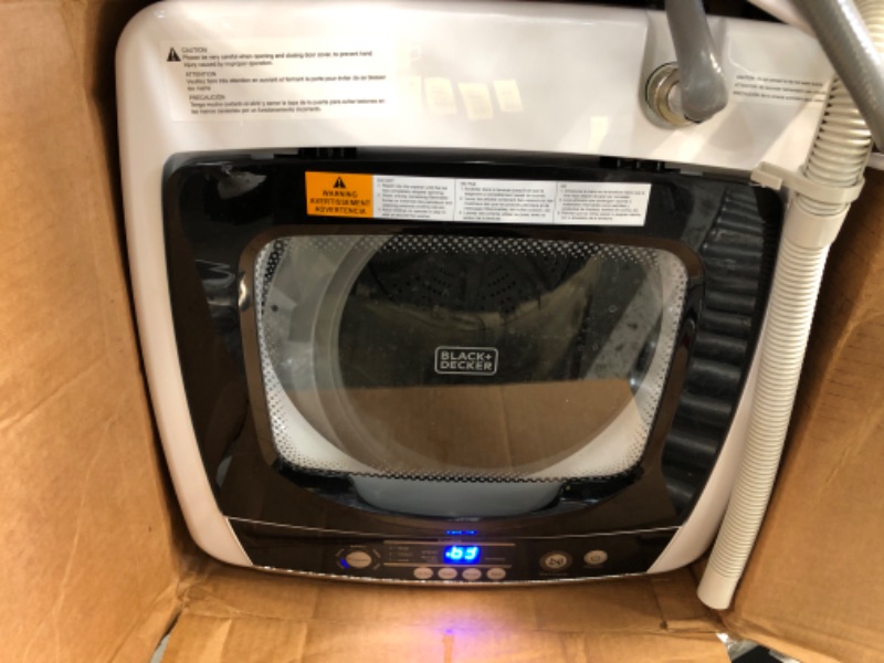 Photo 1 of 17.69 in. W 0.9 cu. ft. White Portable Top Load Washing Machine
