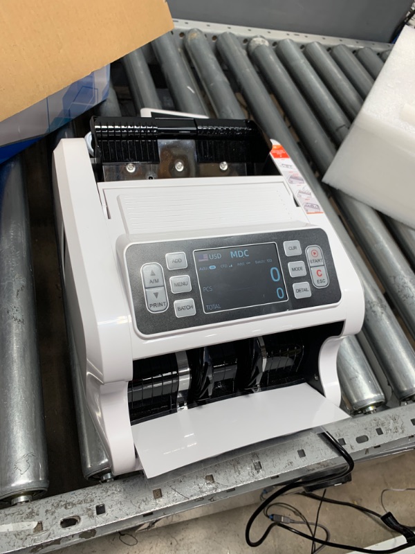 Photo 2 of MUNBYN IMC09 Mixed Denomination Money Counter Machine, Value Counting, UV/MG/IR/MT Bill Counter, 3.5" TFT Display Money Counting Machine, USD, EUR, GBP, MXN Cash Counter for Business, 2 Years Warranty