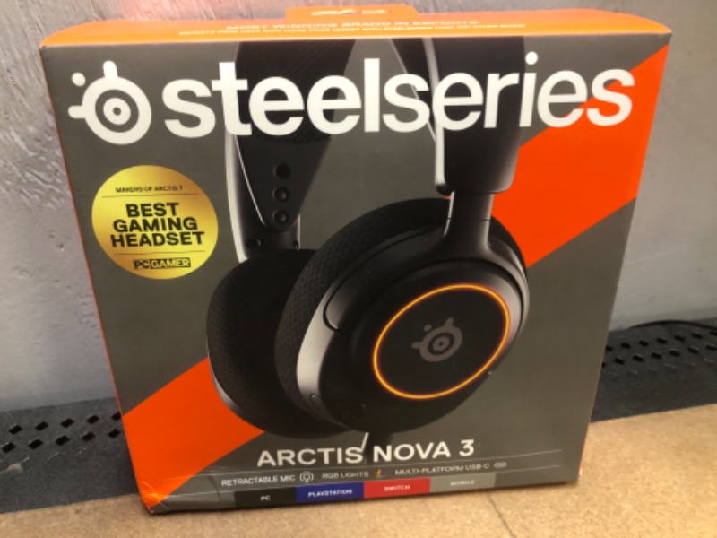 Photo 2 of SteelSeries New Arctis Nova 3 Multi-Platform Gaming Headset - Signature Arctis Sound - ClearCast Gen 2 Mic - PC, PS5/PS4, Xbox Series X|S, Switch, Mobile,Black Black Nova 3