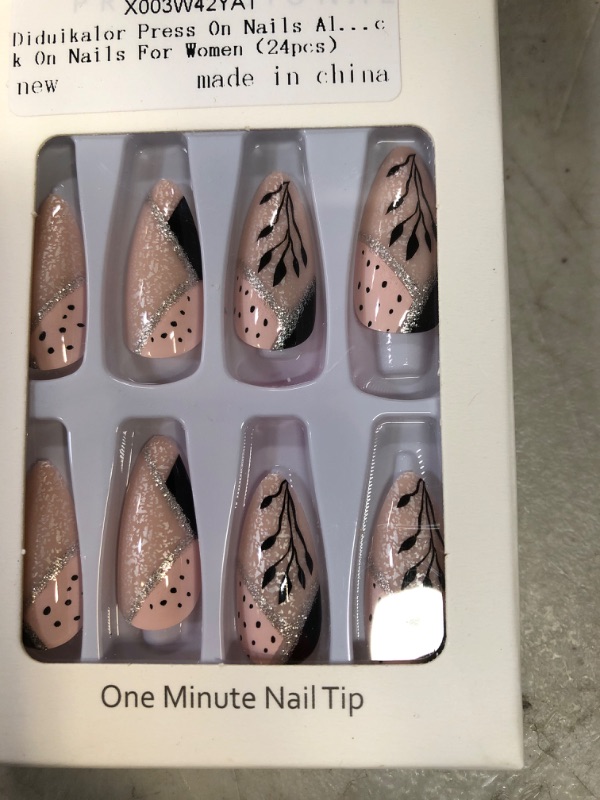 Photo 1 of Diduikalor Press On Nails Almond Fake Nails Mediu False Nails, Nude Color With Shimmery Leaves Design Acrylic Glue On Nails French Oval Full Cover Stick On Nails For Women?24pcs?