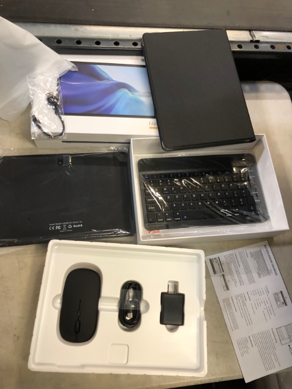 Photo 1 of Tablet 2 in 1 6GB+128GB Android 11 Tablets, 10.1 Inch Tablet With Keyboard Mouse Case Stylus, 2.4G/5G Wifi 6, 1.8Ghz Computer Tablet PC, 1280*800 HD Touch Screen, 8MP Dual Camera, 6000mAh Battery