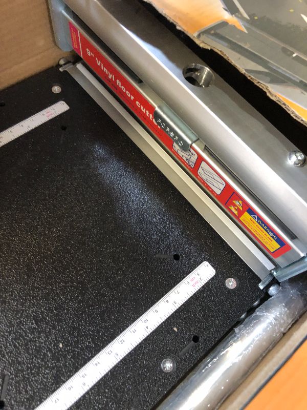 Photo 3 of 8.9" -227mm Pro LVP/LVT/VCT/PVC/WPC/Rigid Core Vinyl Plank Cutter LVP-230; Best Buy!
