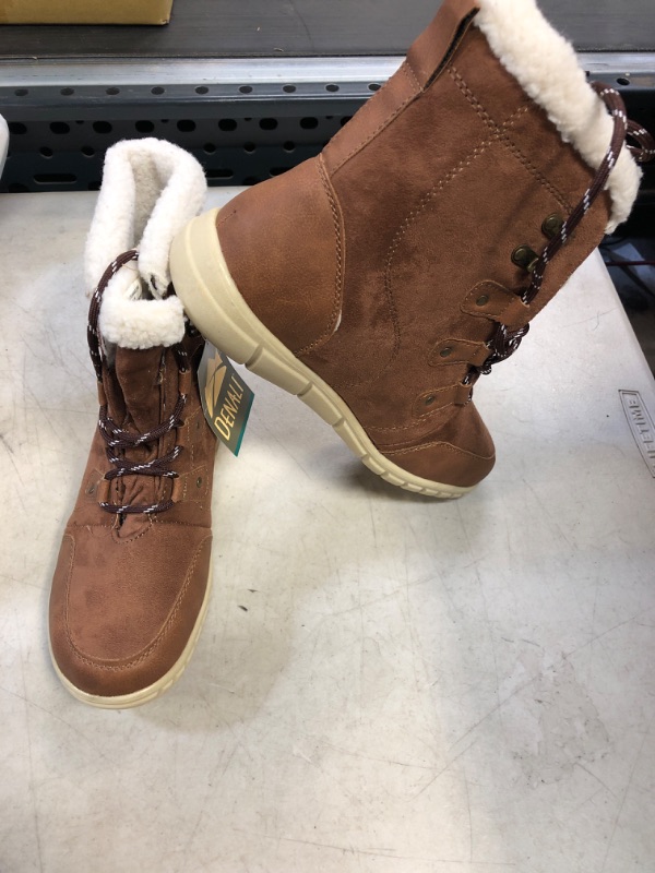 Photo 1 of Size 8--Denali winter boot