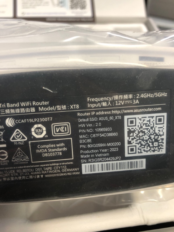 Photo 4 of ASUS ZenWiFi AX6600 Tri-Band Mesh WiFi 6 System (XT8 2PK) - Whole Home Coverage up to 5500 sq.ft & 6+ rooms, AiMesh, Included Lifetime Internet Security, Easy Setup, 3 SSID, Parental Control, White AX6600 | Tri-Band | 2PKs
