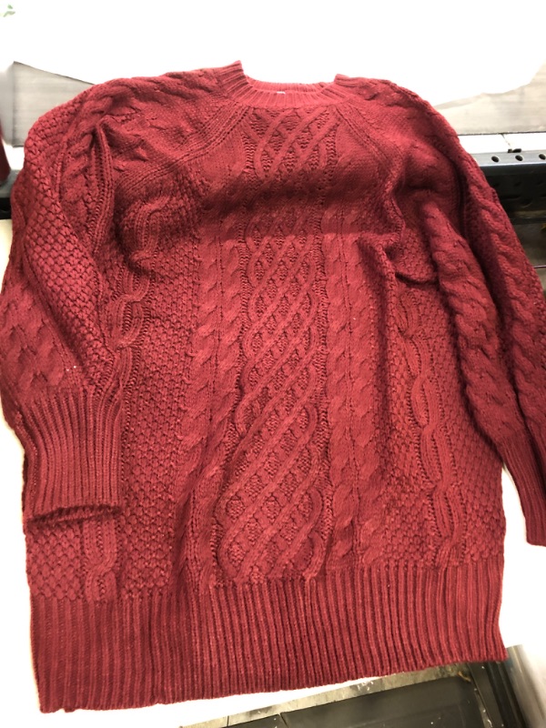 Photo 1 of Size M--Women's Long-sleeve Sweater Burgundy 