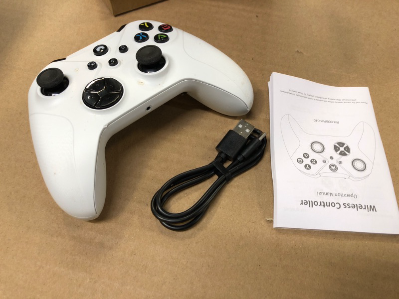 Photo 2 of Dinosoo Wireless Controller for Xbox Series X/S/Xbox One/Xbox One S/One X, Compatible with Android/PC Windows 10/11, Built-in Dual Vibration TURBO Function 3.5mm Headphone Jack Macro Function White Opaline