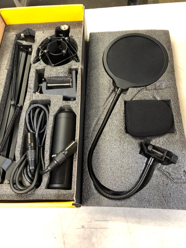 Photo 3 of 
MAONO XLR Condenser Microphone, Professional Cardioid Studio Recording Mic for Streaming, Podcasting, Singing, Voice-Over, Vocal, Home-Studio, YouTube, Skype, Twitch (PM320S)