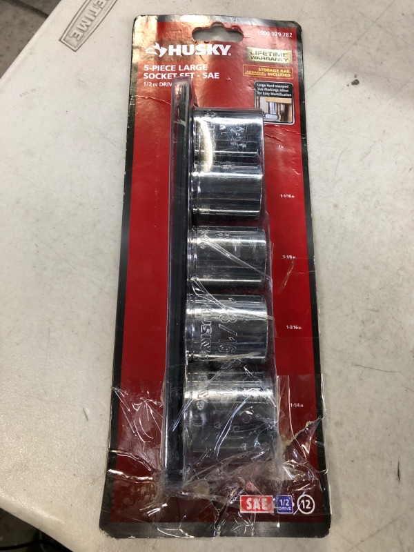 Photo 2 of 1/2 in. Drive SAE Large Socket Set (5-Piece)