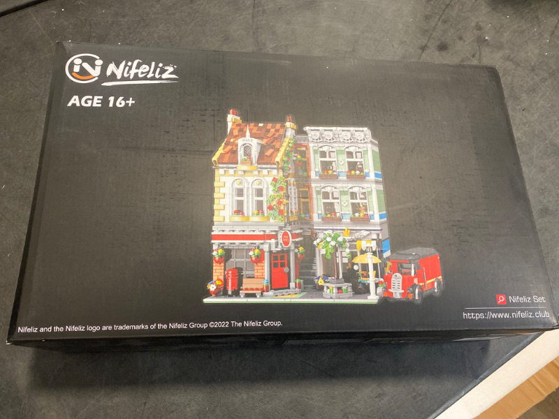 Photo 2 of Nifeliz Post Office, City Mail Center Building Block Set with Pretty Flowers, Multi-Storey House Model Toy for Adult Gift Giving (3,716 Pieces)